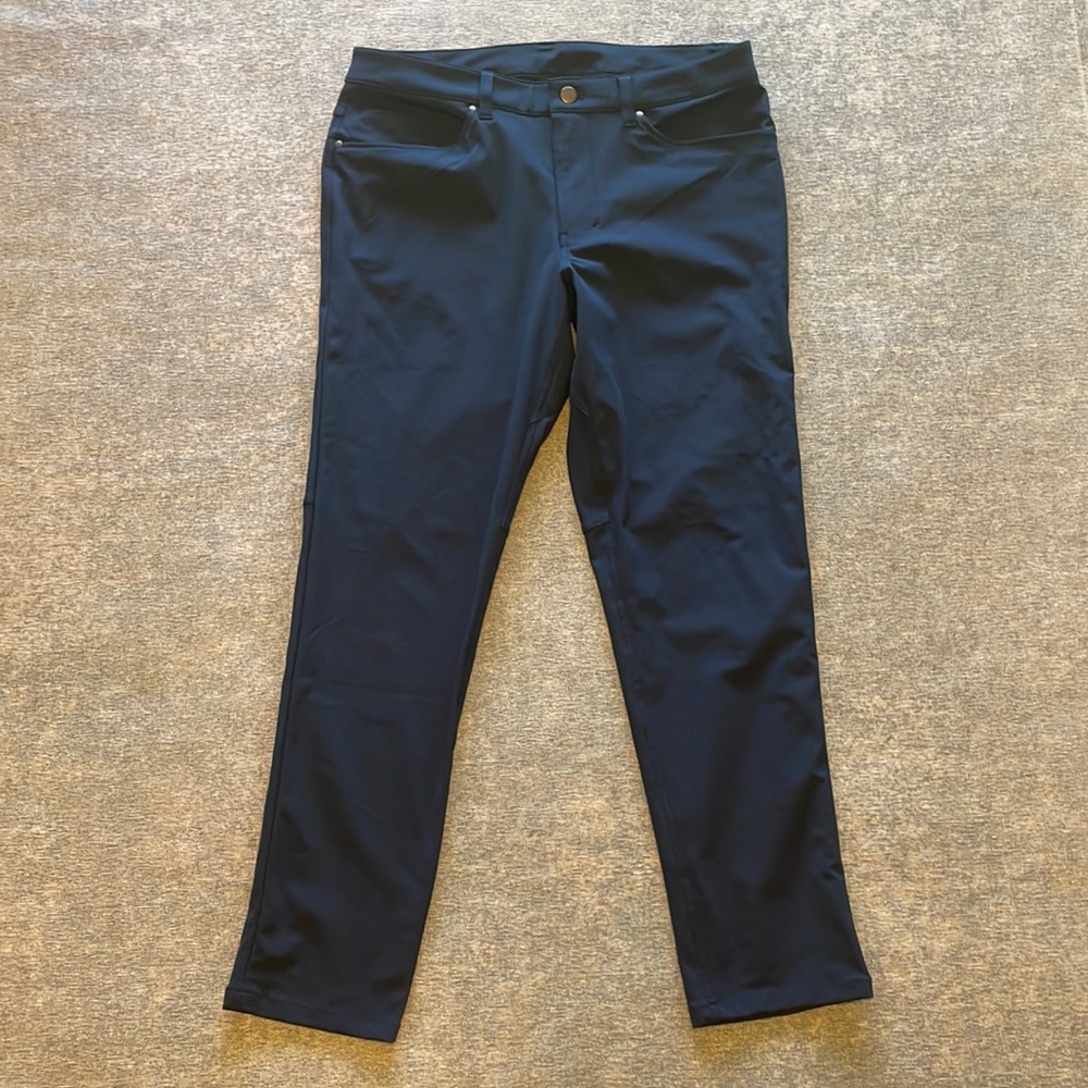 Lululemon Mens ABC Slim Fit Pants 28” inseam